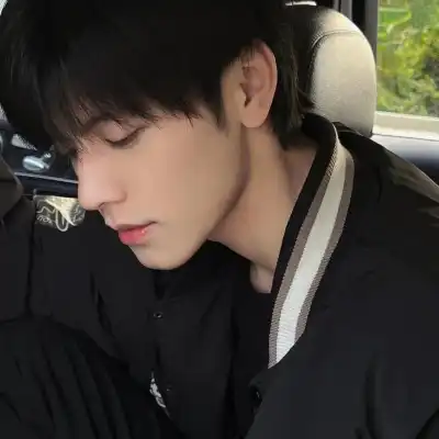 翟悠雅 翟悠雅